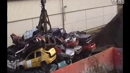 报废汽车拆解设备 汽车撕碎机价格 视频